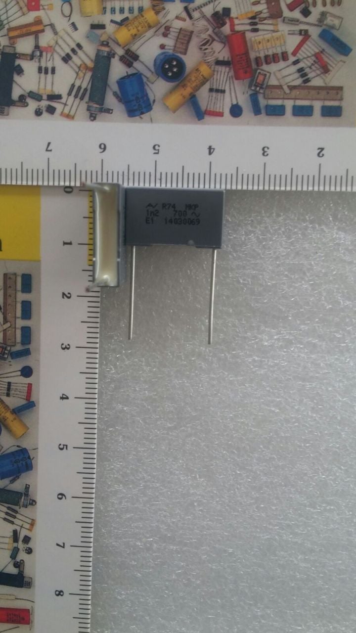 1.2NF 700V Polyester Kondansatör %5 RM15 DÖKME (R747I1120JM00J )