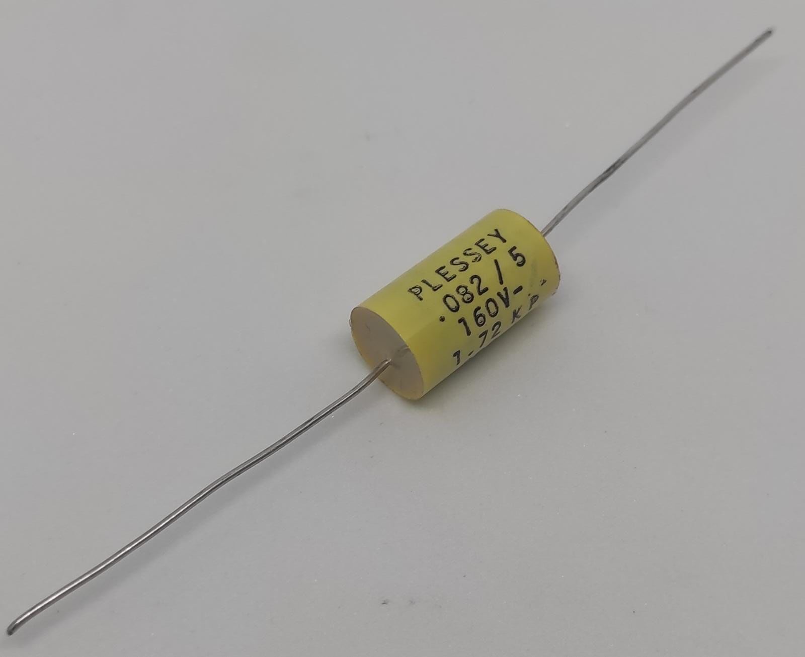 82NF160V %10 Axial Polyester Kondansatör