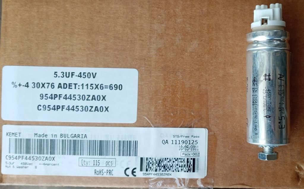 5.3UF 450V %+-4 30X76 C954PF44530ZA0X