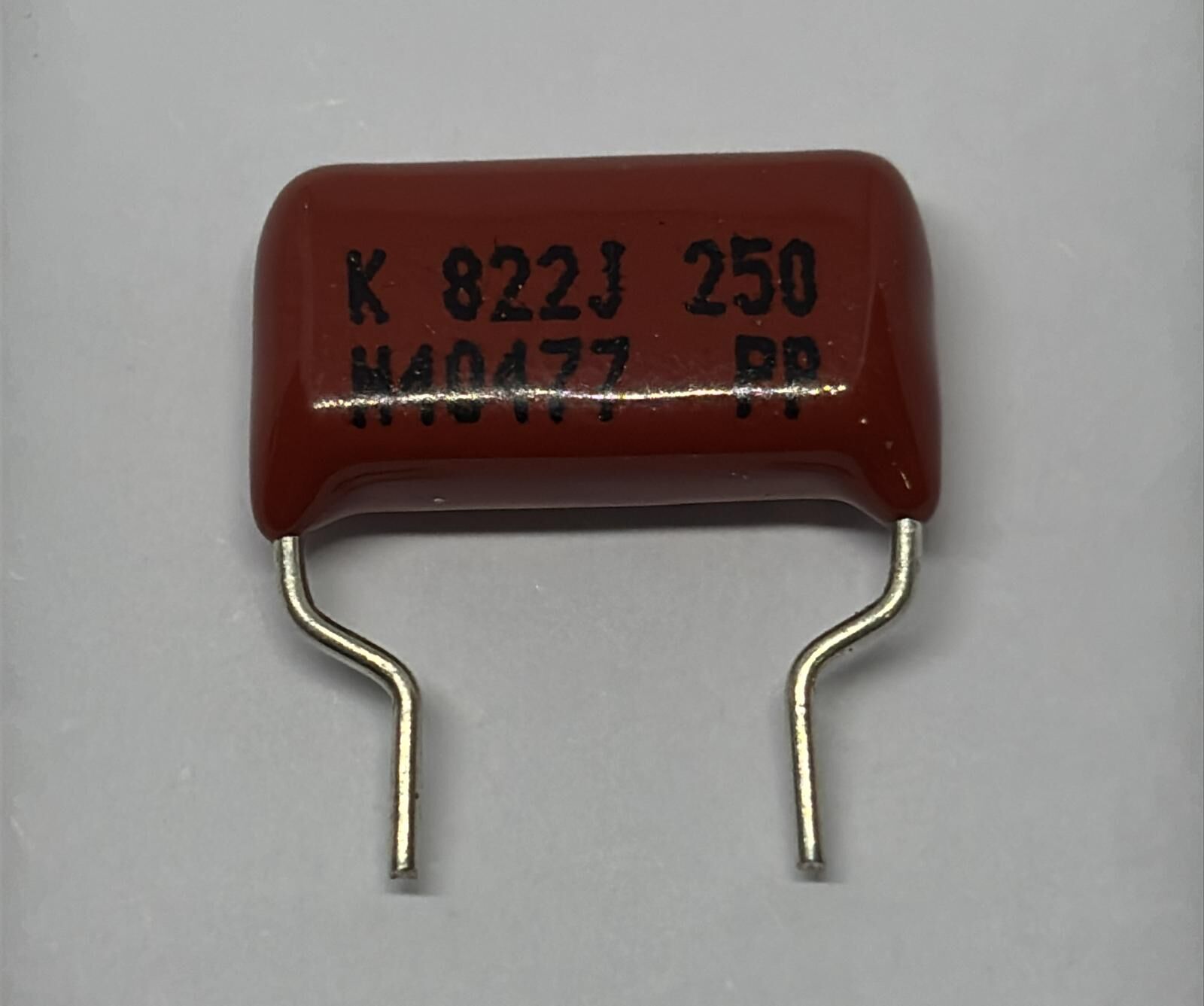 8.2NF 250V Damla Tipi Polyester Kondansatör %5 RM15- MKP