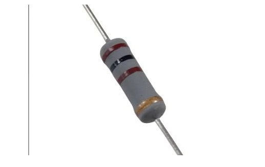 620R 7W METAL OKSİT ŞERİT DİRENÇ
