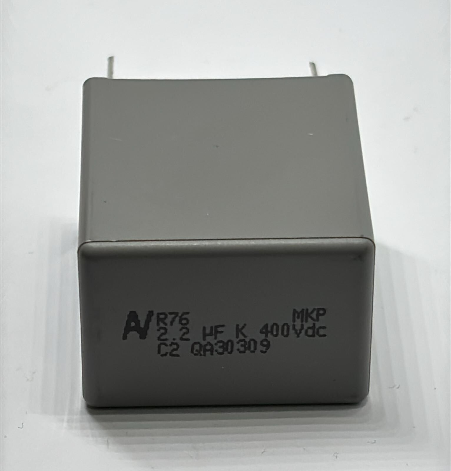 2.2UF 400V-AC Polyester Kondansatör MKP %5 RM:27.5