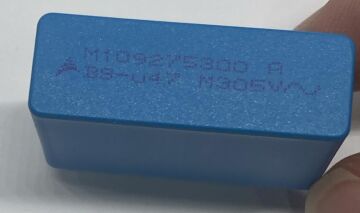 470NF 305V-AC  Polyester Kondansatör MKT RM:27.5mm