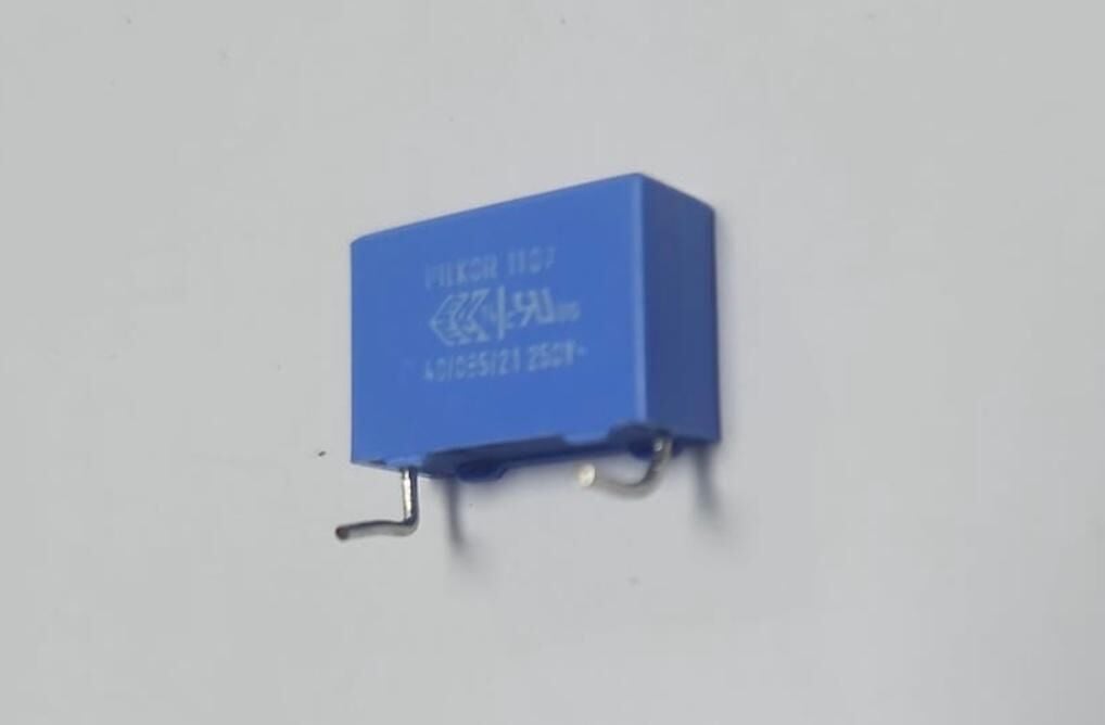 100NF 275V X2 Polyester Kondansatör Kıvrık Ayak MKP RM:15mm - 1000 ADET