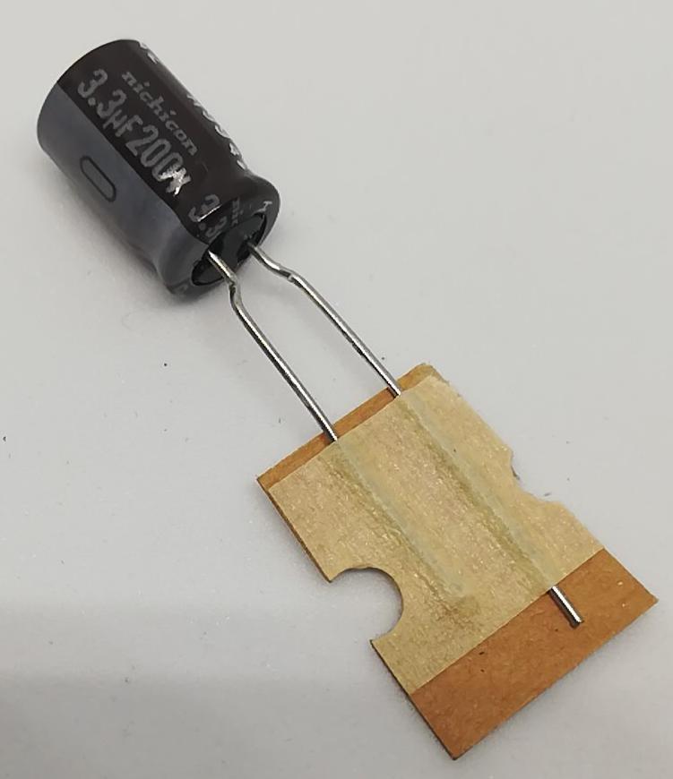 3.3UF 200V Elektrolitik Kondansatör 105C 8X11 RM:5
