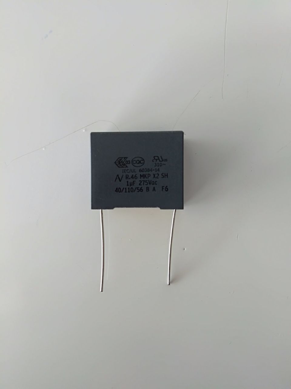 1UF 275V Polyester Kondansatör %10 RM27.5 R46KN410050M1K