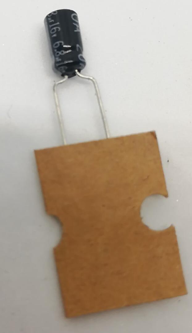 6.8UF 16V Elektrolitik Kondansatör 85C 4X7 RM:5mm