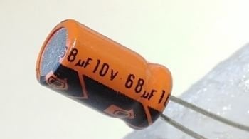 68UF 10V Elektrolitik Kondansatör 105C 6X10 RM:5