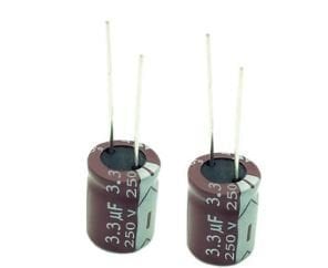 3.3uF 250V Elektrolitik Kondansatör 6.3X12