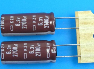 2700UF 6V3 18X15 105C ELEKTROLİTİK KONDANSATÖR