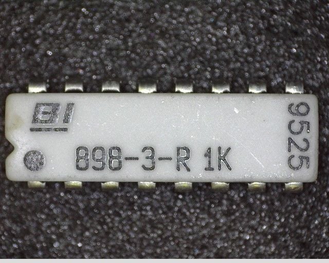 1K 16PİN ENTEGRE TİPİ DİRENÇ (898-3-R1K) RESİSTOR NETWORKS & ARRAYS