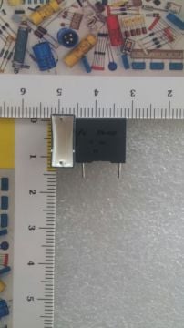 180NF 160V-DC  Polyester Kondansatör (R75GF3180AA00J)