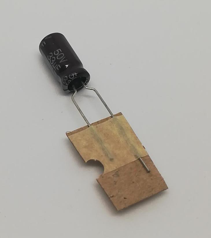 33uF 50V Elektrolitik Kondansatör 105C 5X11