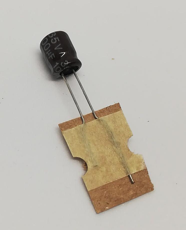 100uF 35V Elektrolitik Kondansatör105C 6X7