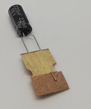 220uF 16V Elektrolitik Kondansatör 6X12 105'