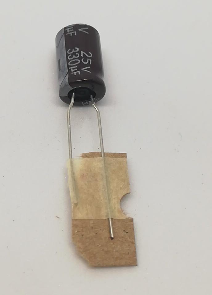 330uF 25V Elektrolitik Kondansatör 105C 8X12