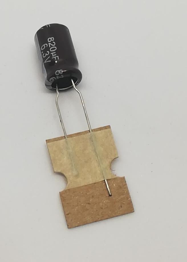 820uf 6.3V Elektrolitik Kondansatör105C 8X12