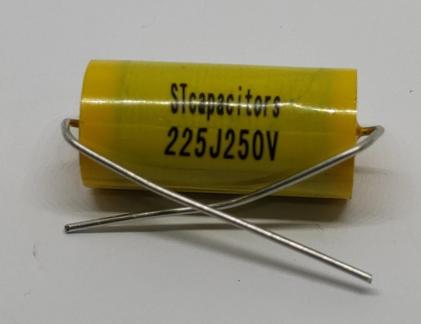 2.2UF 250V %5 Axial Polyester Kondansatör