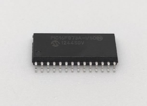 PIC16F873A-I/SO SOIC-28 SMD Entegre (16F873A)