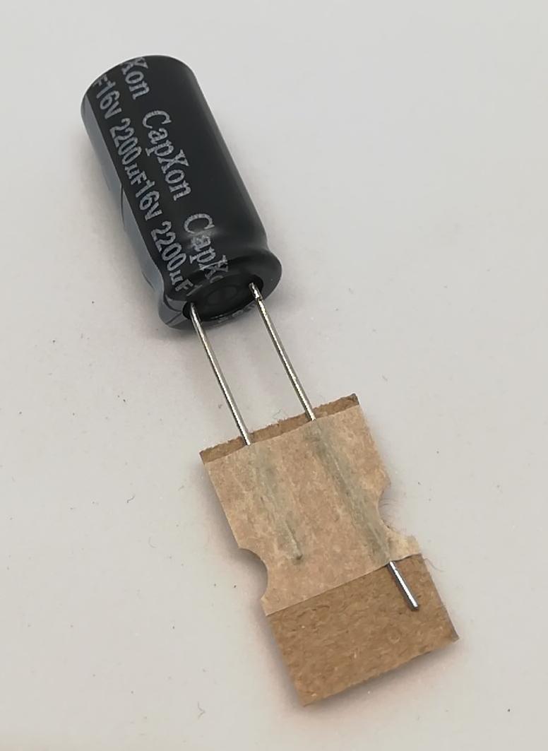 2200uf 16V Elektrolitik Kondansatör 105C 10x20