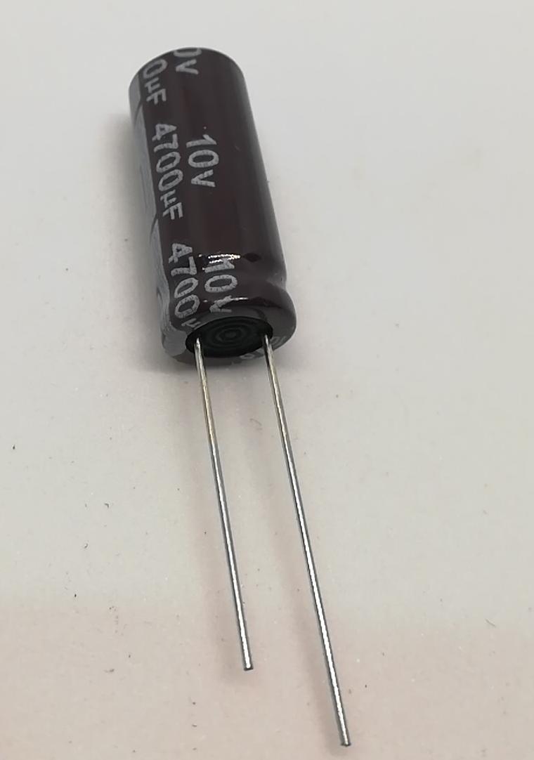 4700uf 10V Elektrolitik Kondansatör 105C RADIAL 10x25