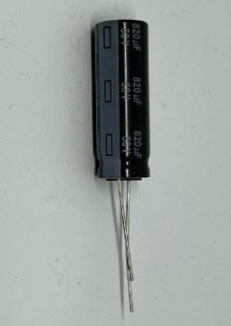 820UF 50V 12.5X35 105C ELEKTROLİTİK KONDANSATÖR