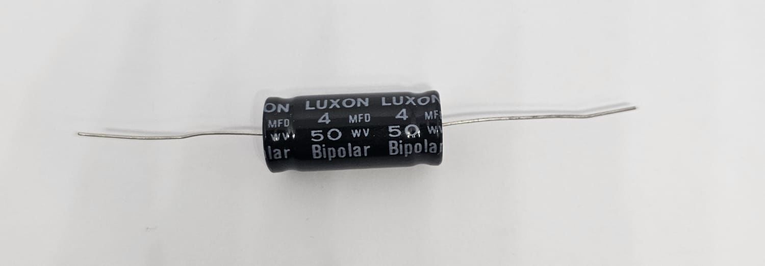 4UF 50V AXİAL BİPOLAR KONDANSATÖR