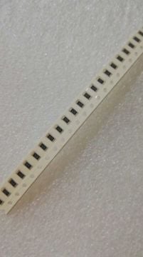 680PF 100V %10 Smd Kondansatör 1206 25 ADET