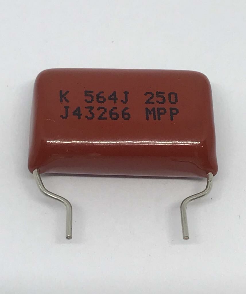 560NF 250V Damla Tipi Polyester Kondansatör %5 RM:22.5-15 MKP 1000 Adet