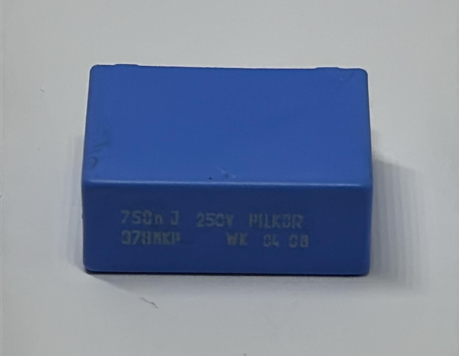 750NF 250V MKP RM:22.5mm Polyester Kondansatör  200 Adet