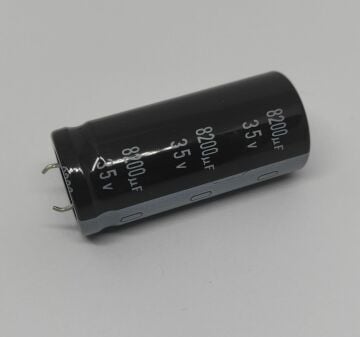 8200UF 35V Snap Kondansatör 105 Derece 22x50