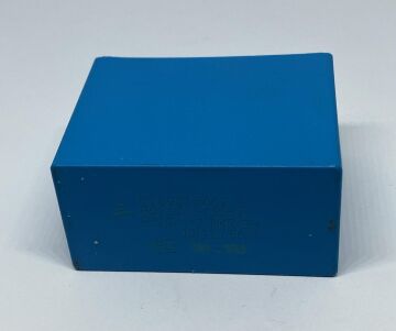 30UF 305V Polyester Kondansatör %10 RM:52.5