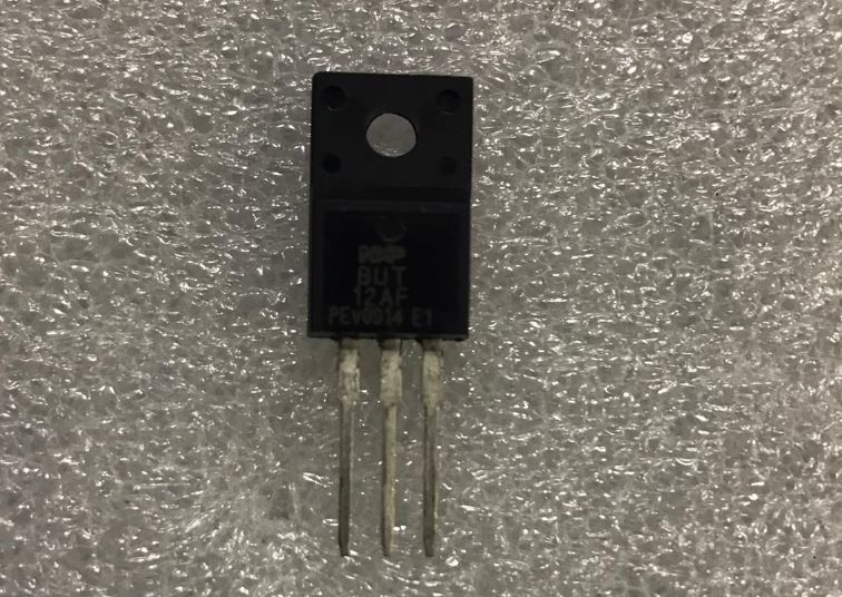 BUT12AF 8A 1000V TO-220 NPN Power Trnasistör