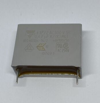 470NF 300V AC %20 RM:27.5 Polyester Kondansatör