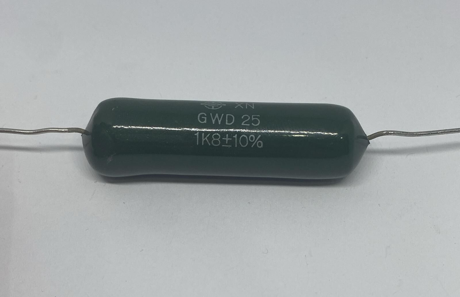 1K8 %10 25W Porselen Direnç