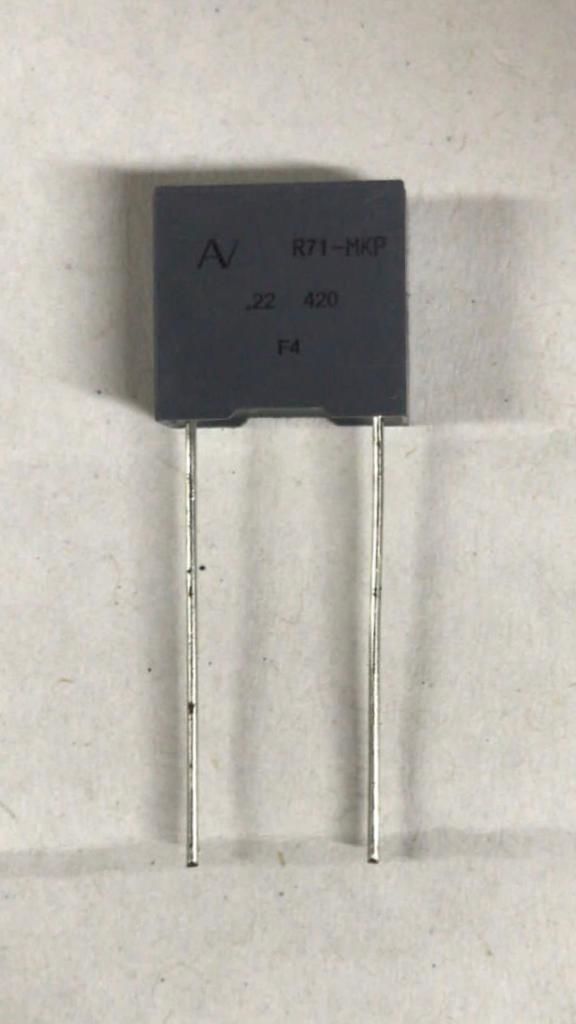 220NF 420V Polyester Kondansatör %20 RM:10 MKP  R71MF3220DQ30M