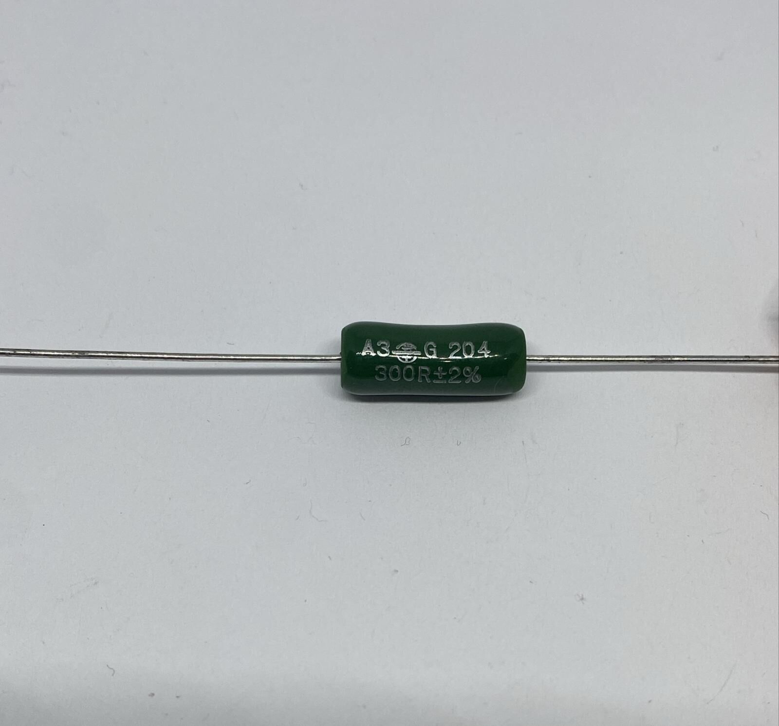 300R %5 7W Porselen Direnç