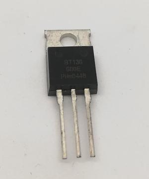 BT136 600 Triyak