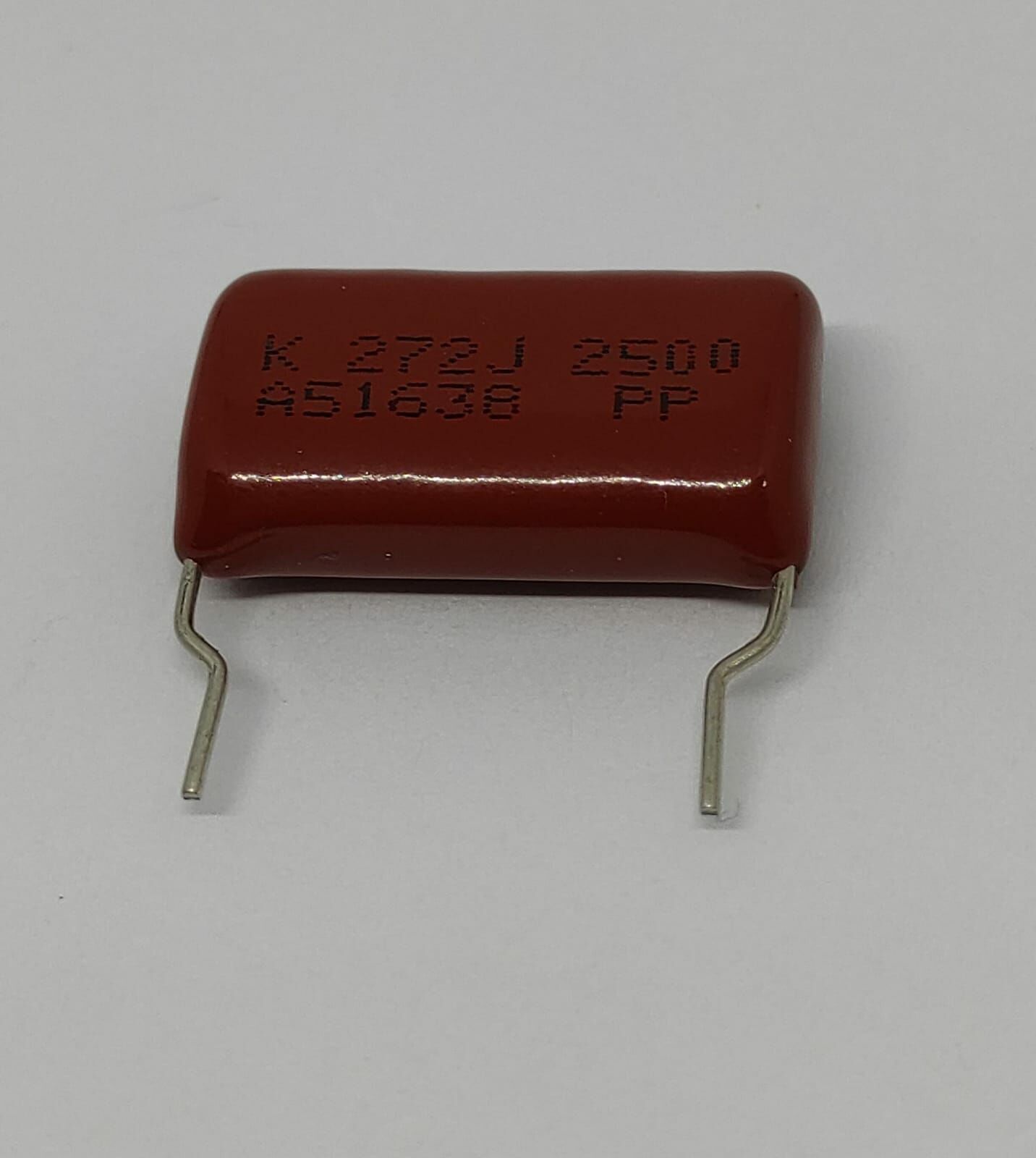 2.7NF 2500V Damla Tipi Polyester Kondansatör %5 RM:25-20