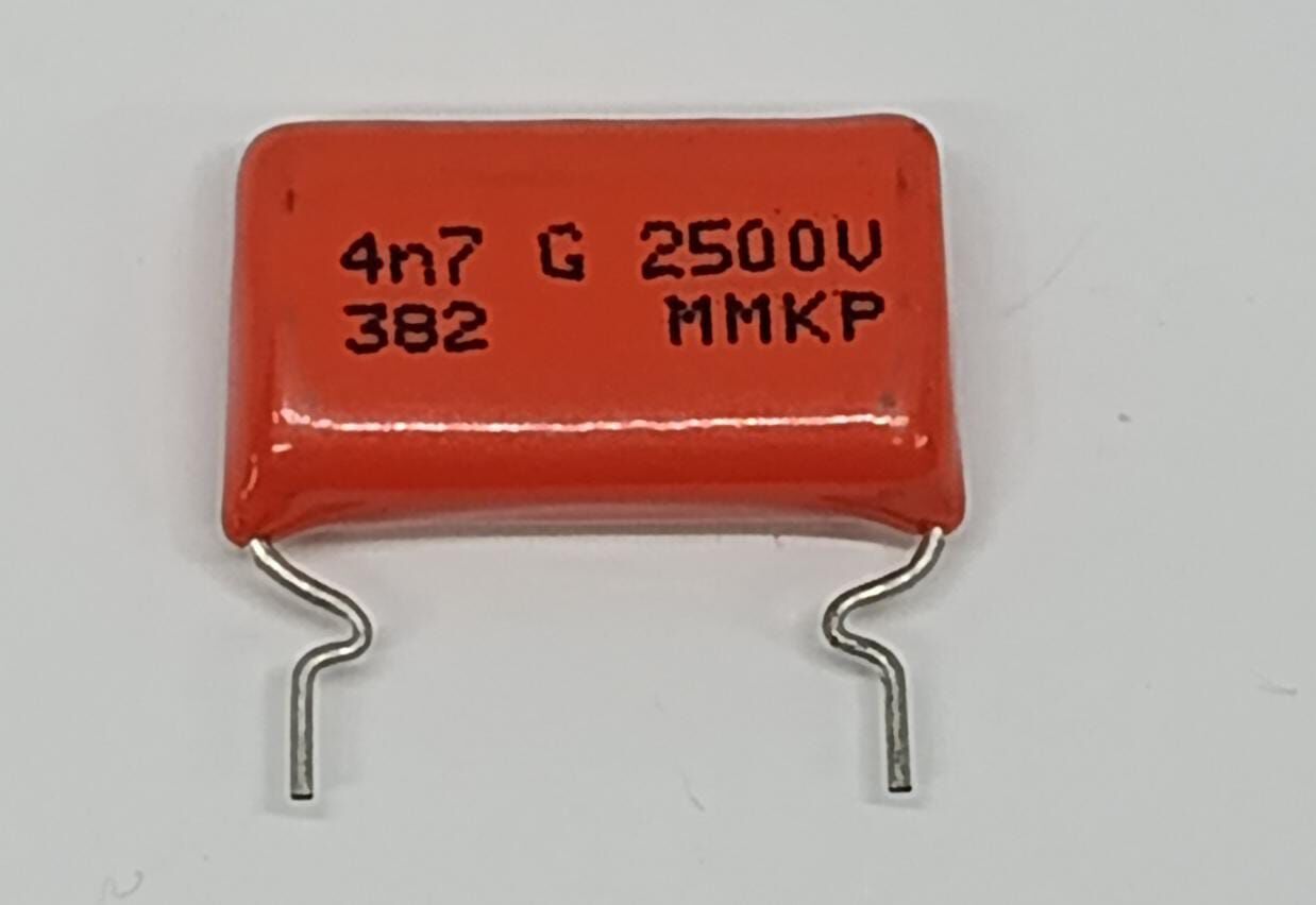 4.7NF 2500V Damla Tipi Polyester Kondansatör %5 RM:22.5-20