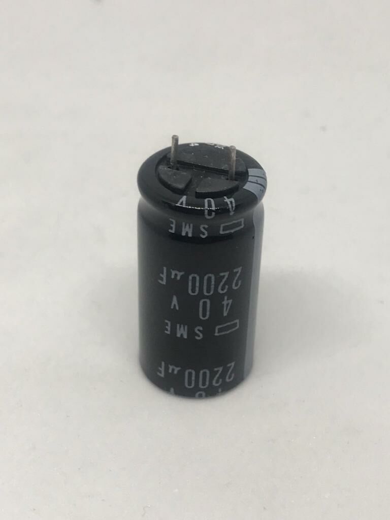 2200UF 40V Elektrolitik Kondansatör 16X31 8C  RM:7.5
