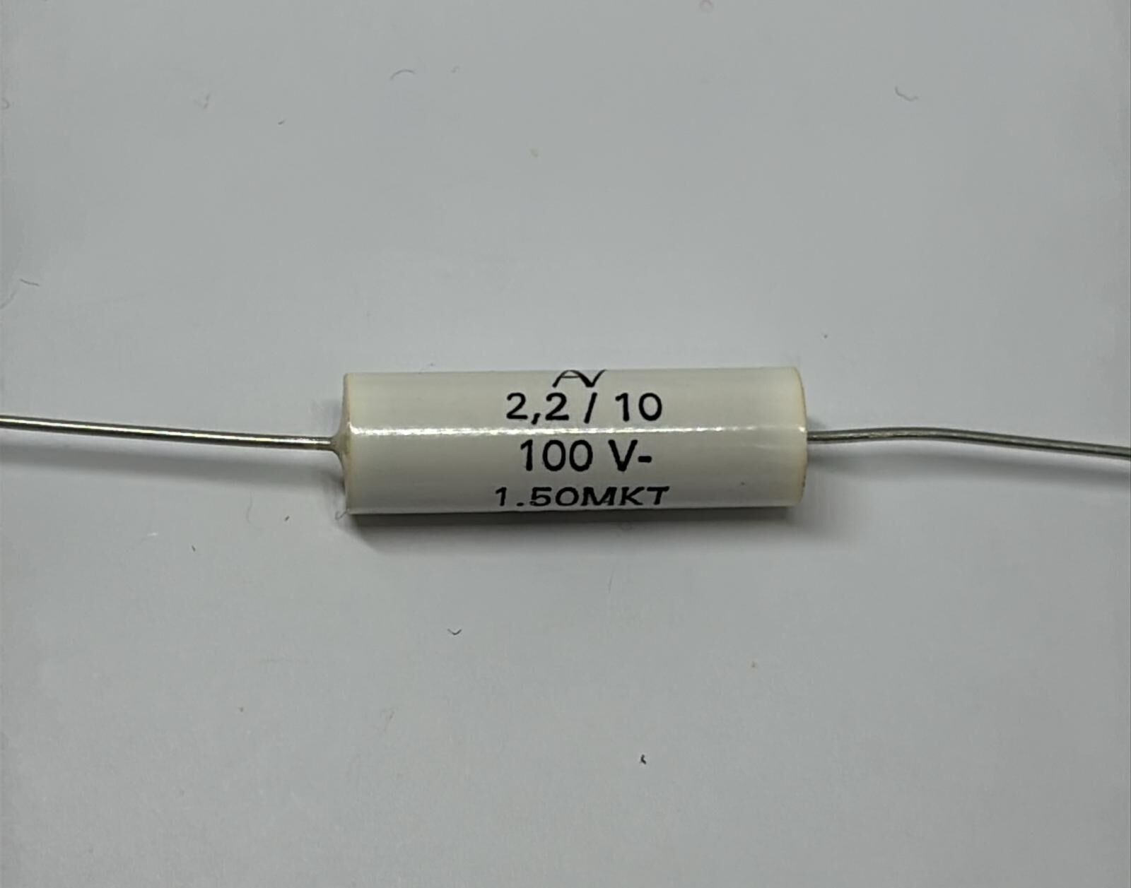 2.2UF 100V %10 RM:8X26 AX POLYESTER KONDANSATÖR