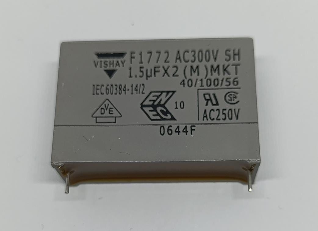 1.5UF 300V-AC MKT %20 RM:37.5mm Polyester Kondansatör