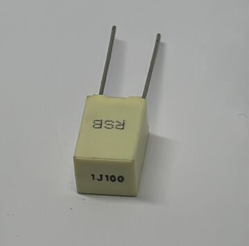 1UF 100V  %10 R:10 Polyester Kondansatör