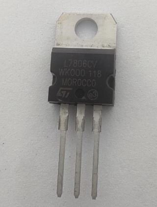 L7806CV ST TO-220  Voltaj Regülatörü