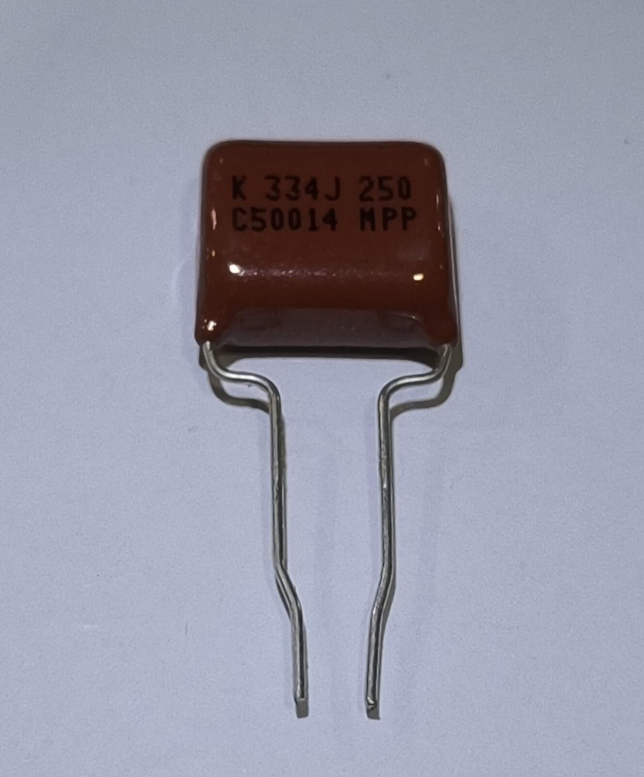 330NF 250V Damla Tipi Polyester Kondansatör  %5 RM:15-7.5 MKP