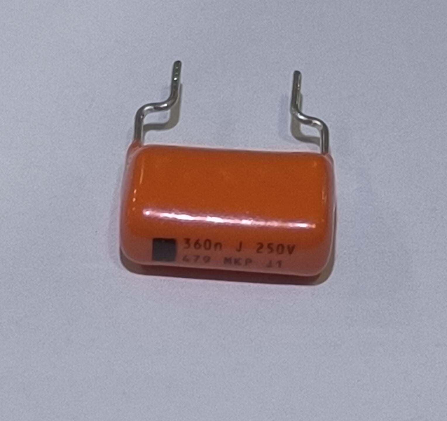 360NF 250V Damla Tipi Polyester Kondansatör  %5 RM:15-7.5 MKP