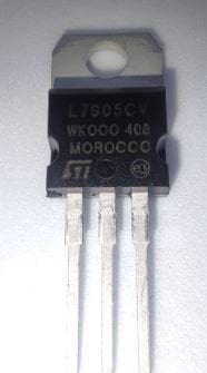 7905 TO-220  Voltaj Regülatörü