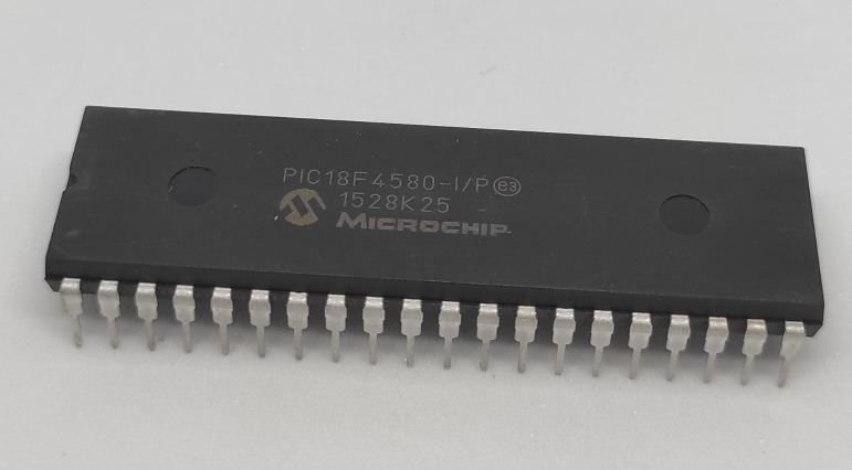 PIC18F4580-I/P DIP-40 8-Bit 40MHz Mikrodenetleyici Entegre