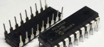 PIC16C56A-04/P DIP-18 Entegre